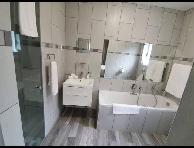 2 BEDROOM APARTMENT RENTED IN WALMER